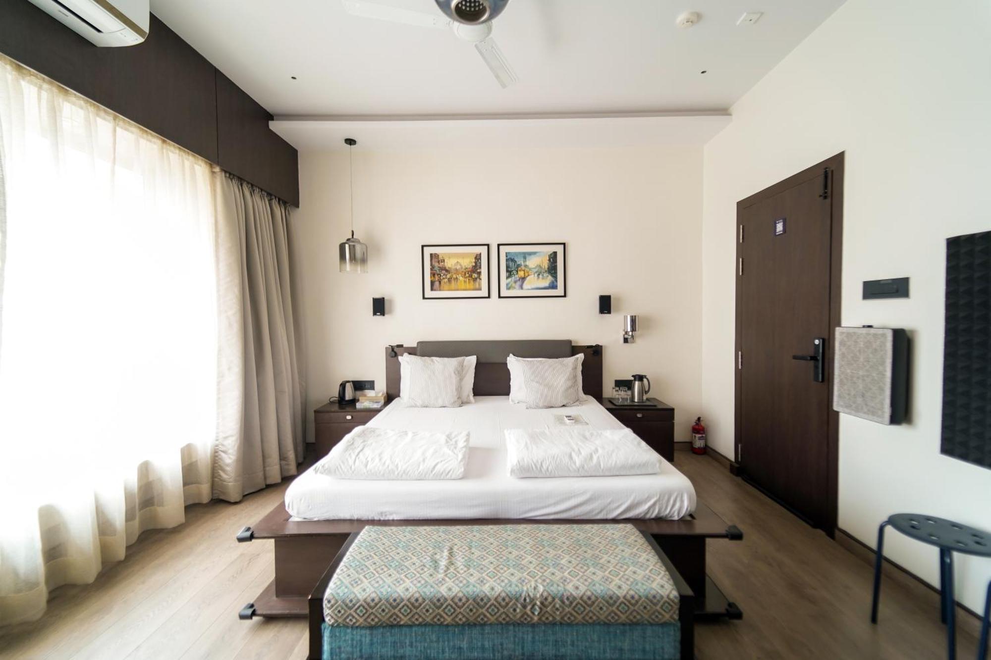 Central Bed & Breakfast Kolkata